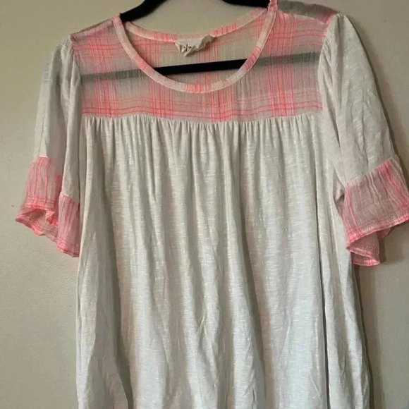 Anthropologie Boho April  Flouncy Tee small - Picture 4 of 7